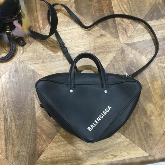 Balenciaga triangle  Bag New - Picture 1 of 6